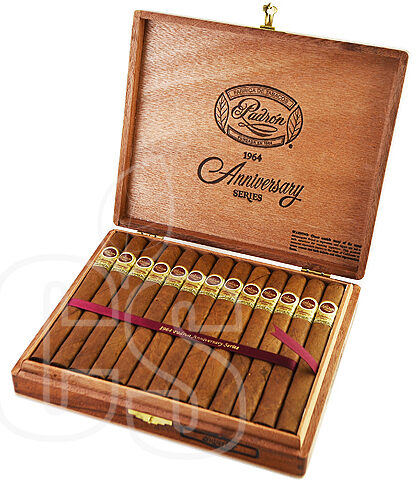 PADRON 1964 ANNIVERSARY SUPERIOR NATURAL