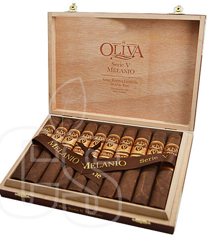 OLIVA V MELANIO DOUBLE TORO BOX PRESSED