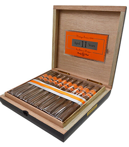 ROCKY PATEL VINTAGE 2006 CHURCHILL