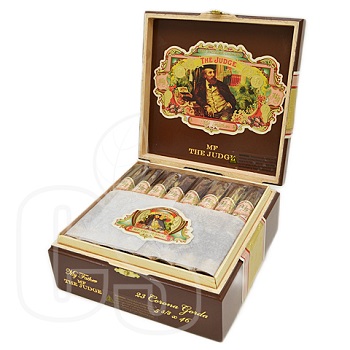 MY FATHER THE JUDGE CORONA GORDA