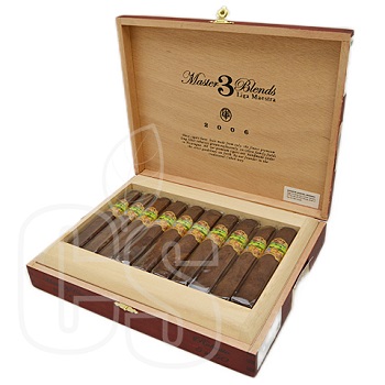 OLIVA MASTER BLENDS III ROBUSTO