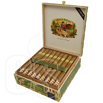 BRICK HOUSE DOUBLE CONNECTICUT CHURCHILL