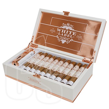 ROCKY PATEL WHITE LABEL ROBUSTO + LIGHTER