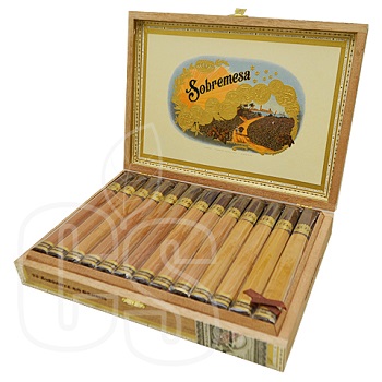 SOBREMESA ELEGANTES EN CEDROS