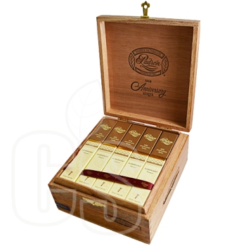 PADRON 1964 ANNIVERSARY SOBERANO TUBOS NATURAL