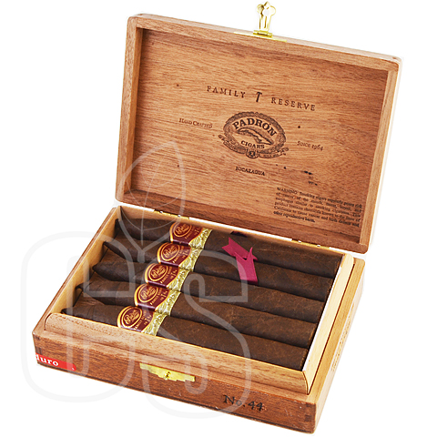 PADRON FAMILY RESERVE NO 44 MADURO
