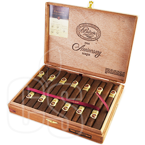 PADRON 1964 ANNIVERSARY PYRAMIDE MADURO