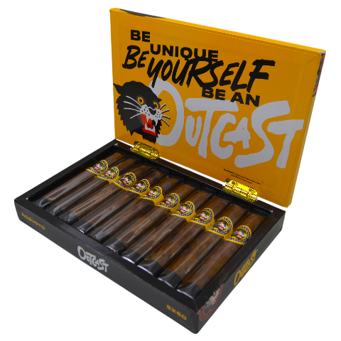 OUTCAST ROBUSTO 10X