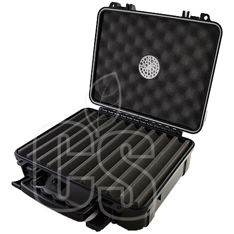 XIKAR TRAVEL HUMIDOR: HOLDS 40 CIGARS