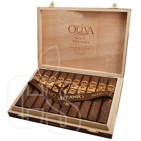 OLIVA V MELANIO DOUBLE TORO BOX PRESSED