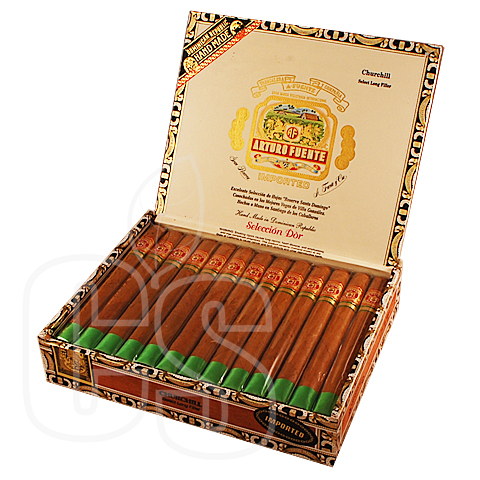 ARTURO FUENTE CHURCHILL NATURAL