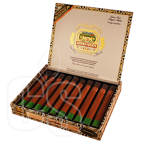 ARTURO FUENTE CHATEAU FUENTE ROYAL SALUTE MADURO